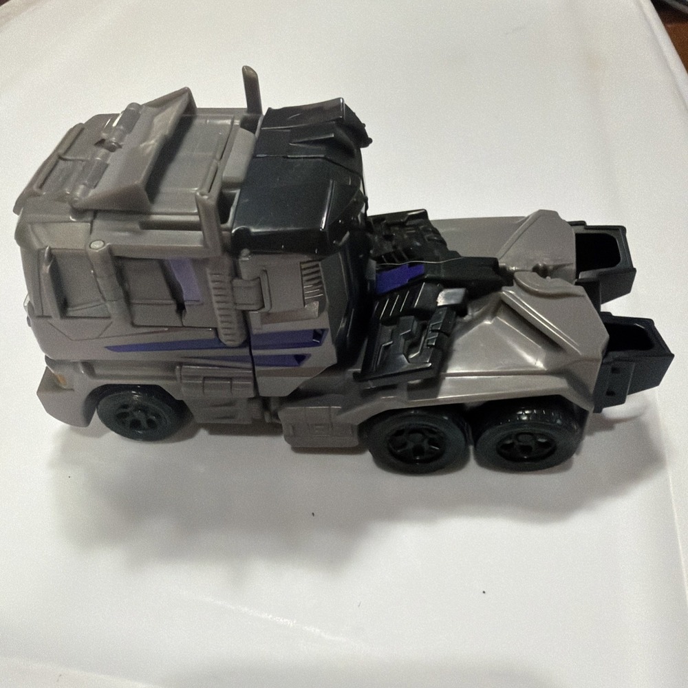 Transformers Generations Combiner Wars Voyager Class Motormaster Action Figure - Picture 2 of 6